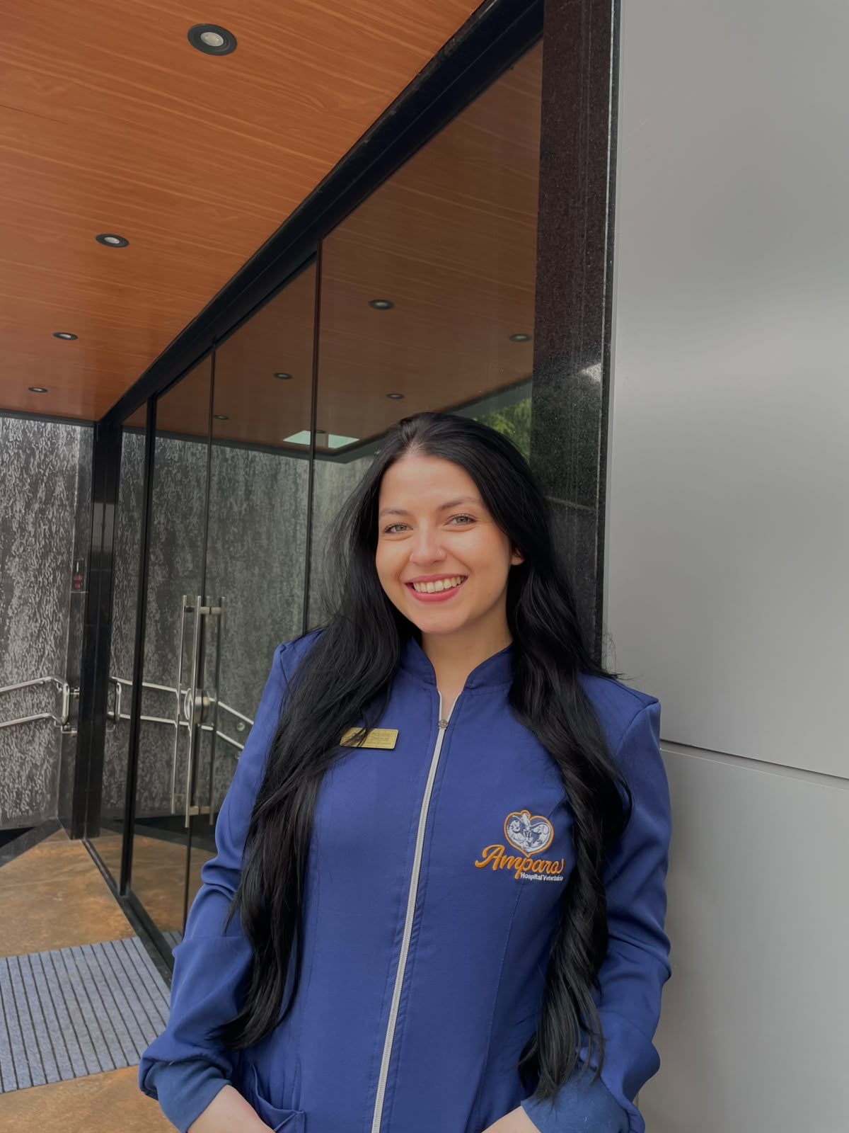Retrato de Rafaela Guedes, professora do curso de primeiros socorros para pets